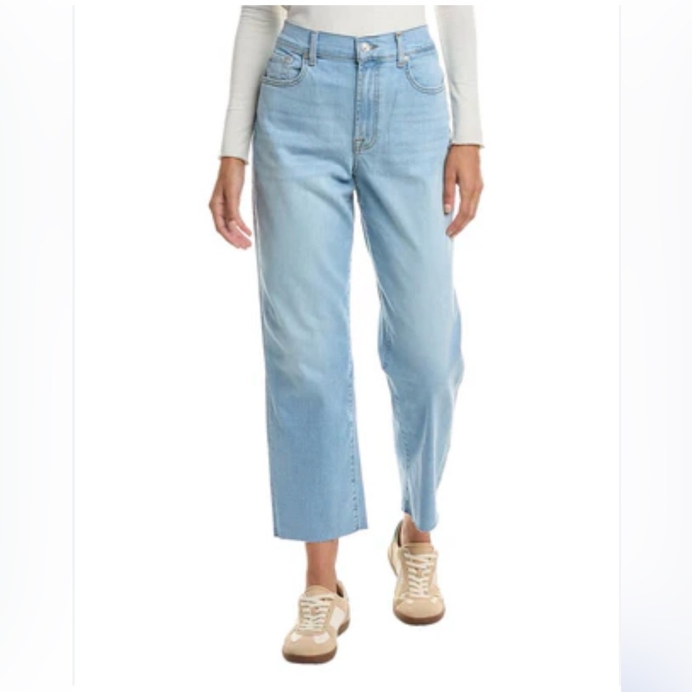 7 For All Mankind Luxe Vintage Light Blue Cropped Alexa Jeans